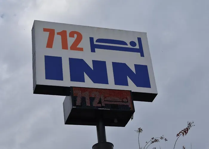 712 Inn